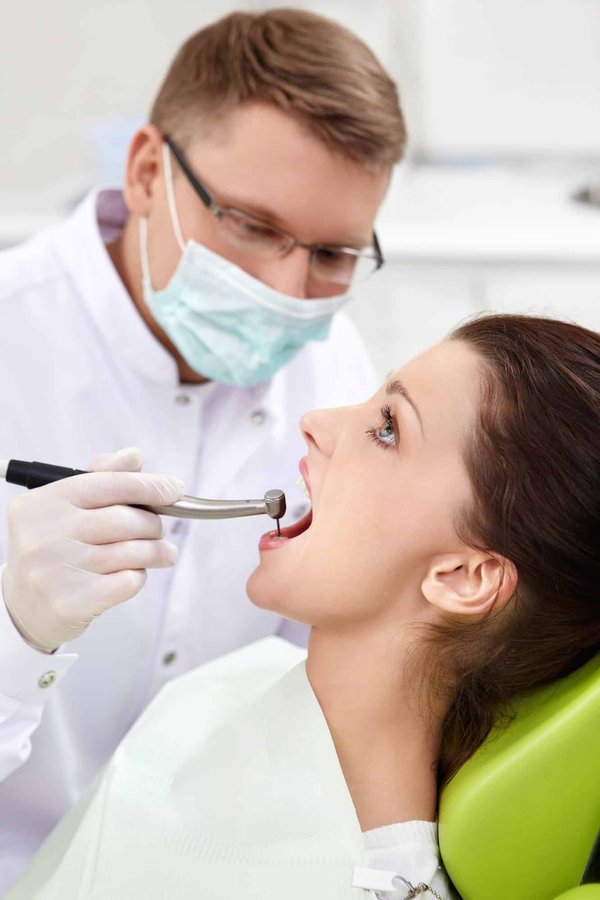 Gestion des urgences dentaires : Protégez votre sourire