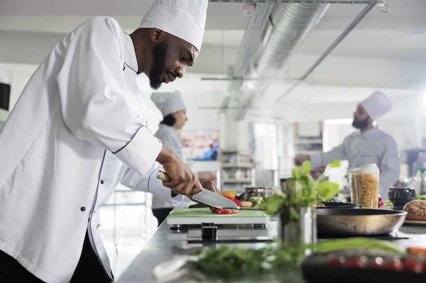 Comprendre les hottes pro pour une cuisine saine